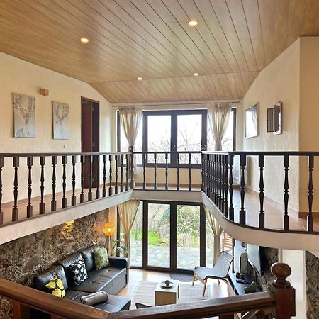 Retiro De Gondramaz - 200 M2 Villa Bagian luar foto