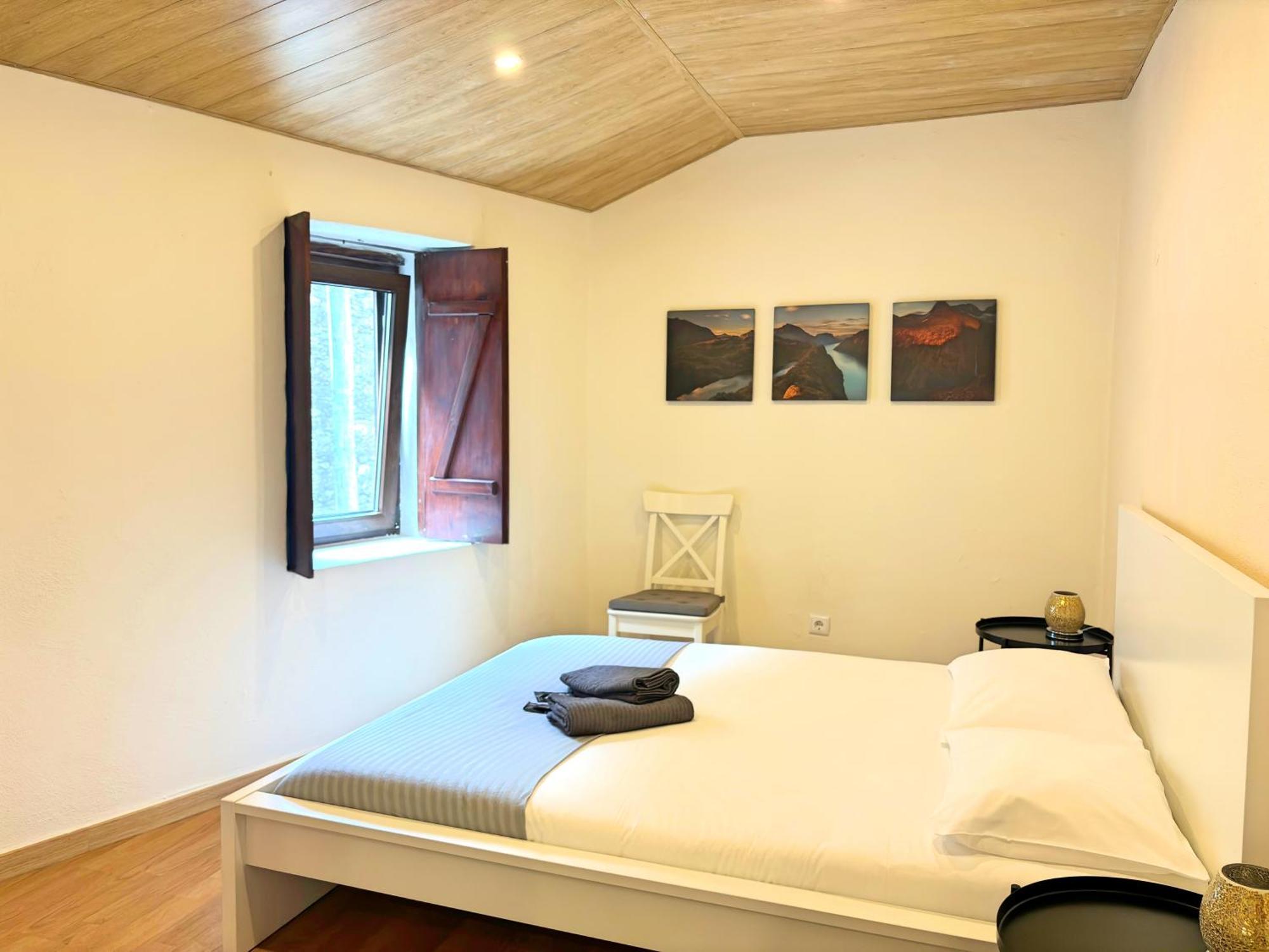 Retiro De Gondramaz - 200 M2 Villa Bagian luar foto